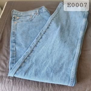 Levis 505 mens 42x32 Levi Jeans used good condition
